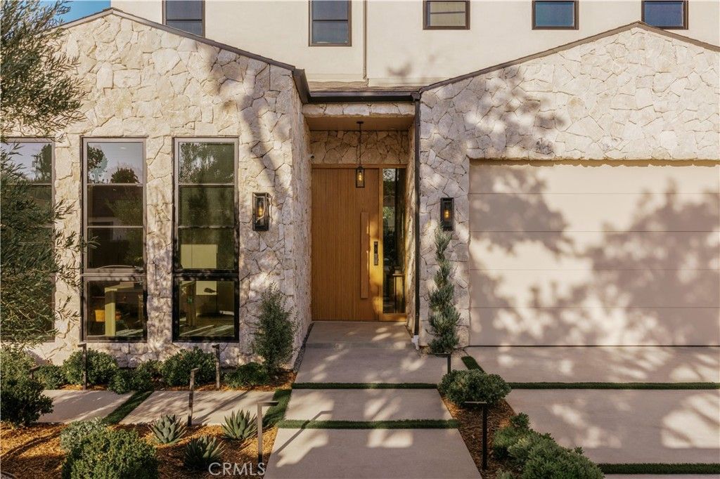 4938 Hesperia Avenue, Encino, CA 91316 — photo 2