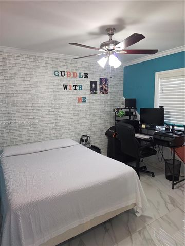 651 E 48th St, Hialeah, FL 33013