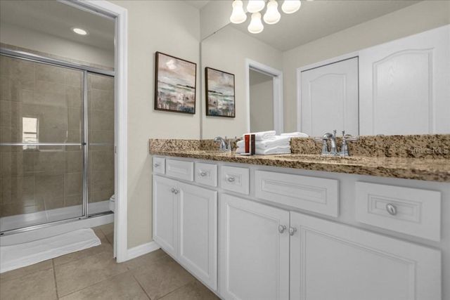 2413 DUBAI ST, Kissimmee, FL 34747