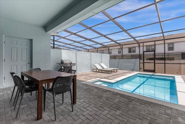 2413 DUBAI ST, Kissimmee, FL 34747