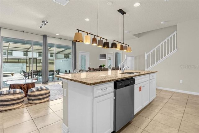 2413 DUBAI ST, Kissimmee, FL 34747
