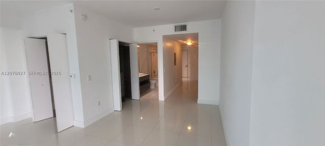 1100 S Miami Ave 3105, Miami, FL 33130