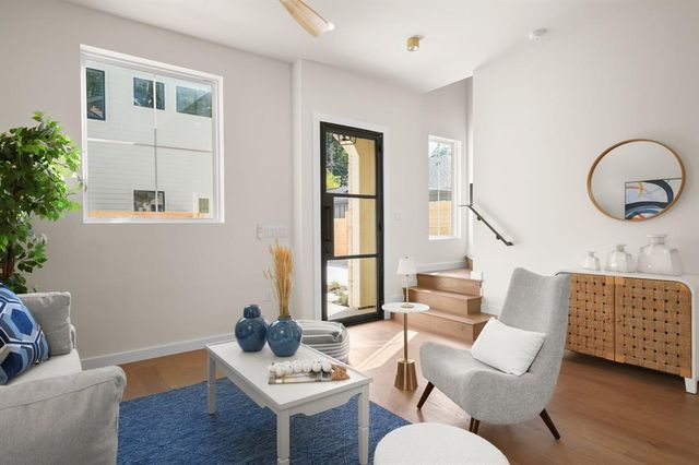 3103 Garwood ST 2, Austin, TX 78702