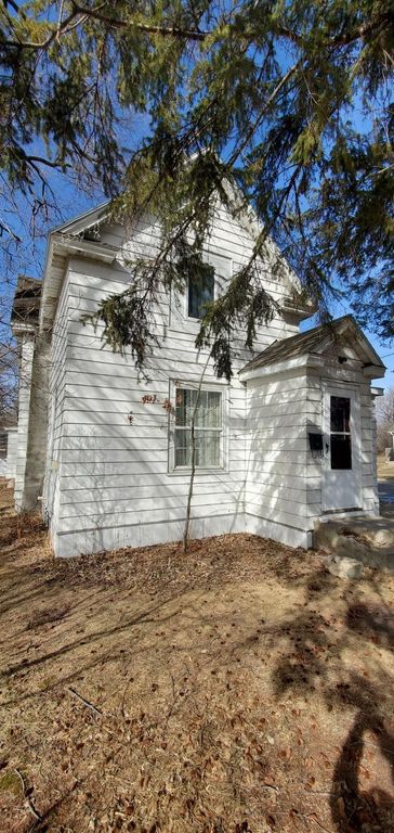 723 Irvine Avenue NW, Bemidji, MN 56601