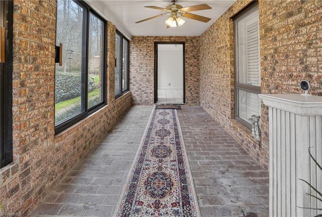 884 Northwind Drive, Winston-salem, NC 27127