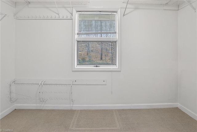 884 Northwind Drive, Winston-salem, NC 27127