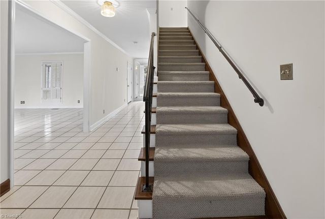 884 Northwind Drive, Winston-salem, NC 27127