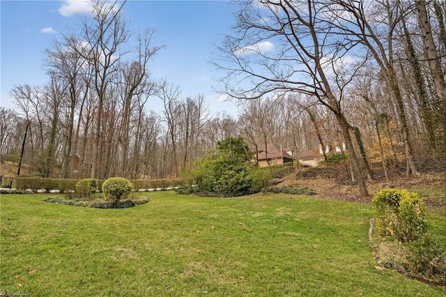 884 Northwind Drive, Winston-salem, NC 27127