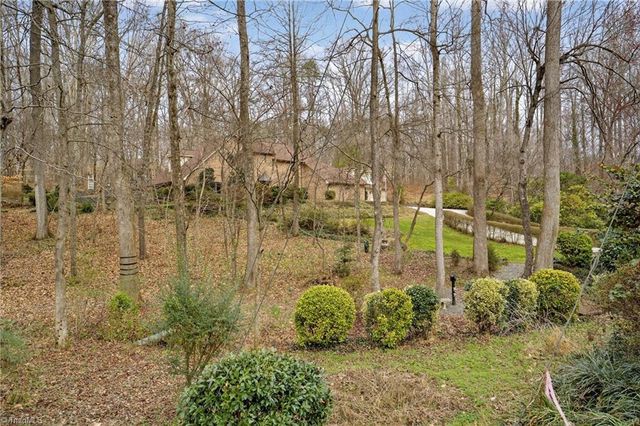 884 Northwind Drive, Winston-salem, NC 27127