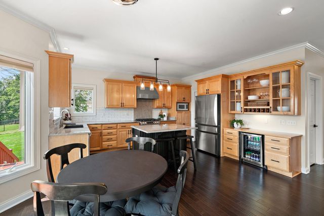 14755 98th Avenue, Dyer, IN 46311