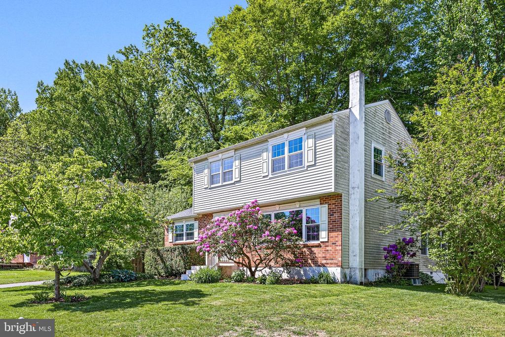 130 HEDGEWICK DR, Newark, DE 19702