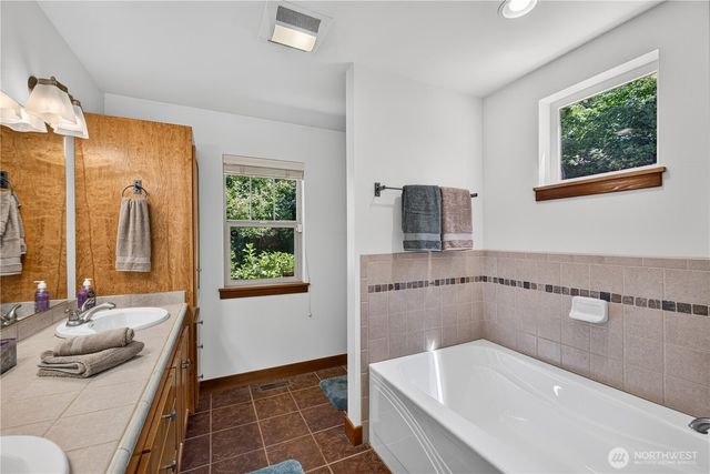 13123 Satterlee Road, Anacortes, WA 98221
