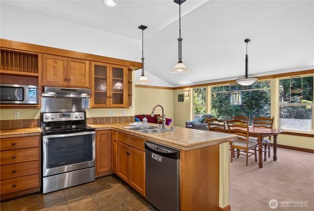 13123 Satterlee Road, Anacortes, WA 98221