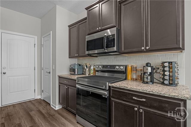 286 Joann Lewis Lane, Hinesville, GA 31313