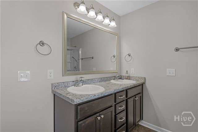 286 Joann Lewis Lane, Hinesville, GA 31313