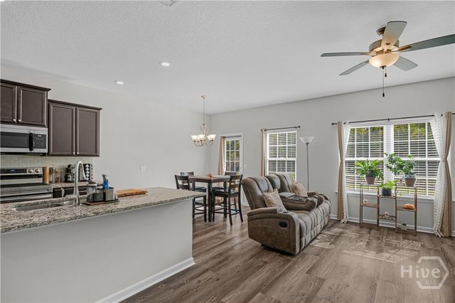 286 Joann Lewis Lane, Hinesville, GA 31313