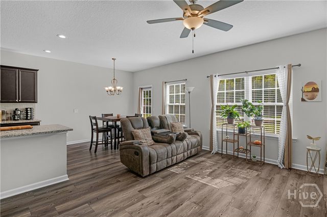 286 Joann Lewis Lane, Hinesville, GA 31313