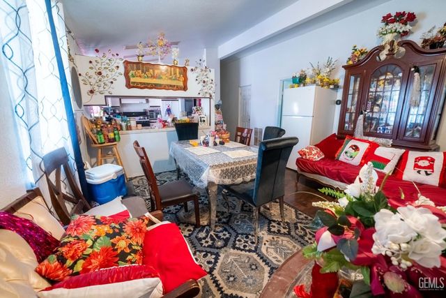 6601 Eucalyptus Dr 34, Bakersfield, CA 93306