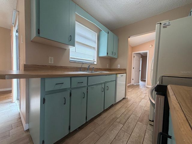 1726 MONTICELLO STREET, Deltona, FL 32725