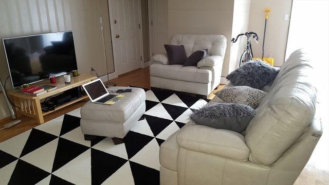 24 Forge Pond H, Canton, MA 02021