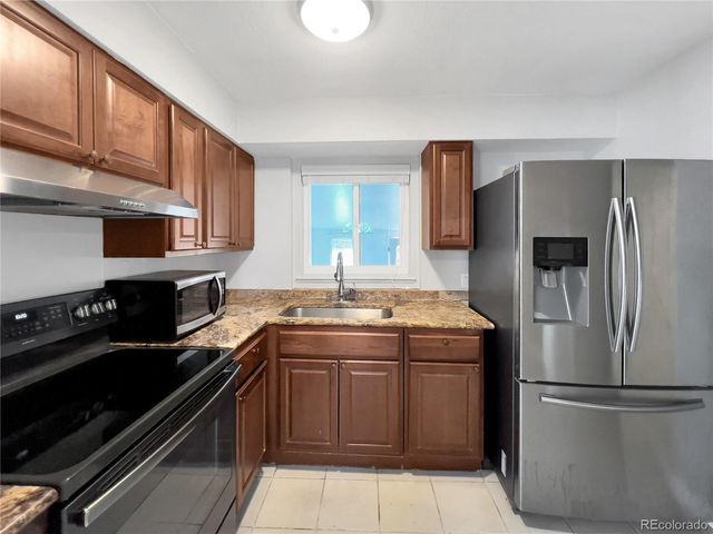 828 Mariposa Street, Denver, CO 80204