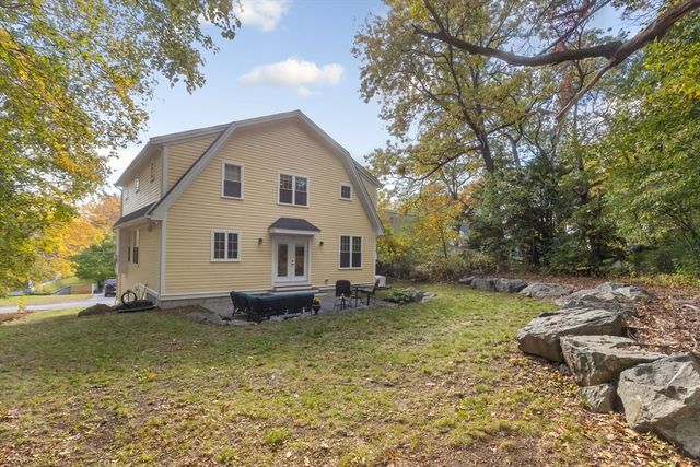 72 Thesda St, Arlington, MA 02474