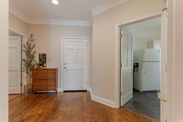 4001 Wood Castle Road, Evansville, IN 47711