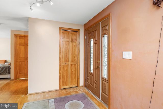 718 WOOD ST, Burlington, NJ 08016