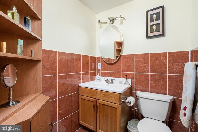 718 WOOD ST, Burlington, NJ 08016