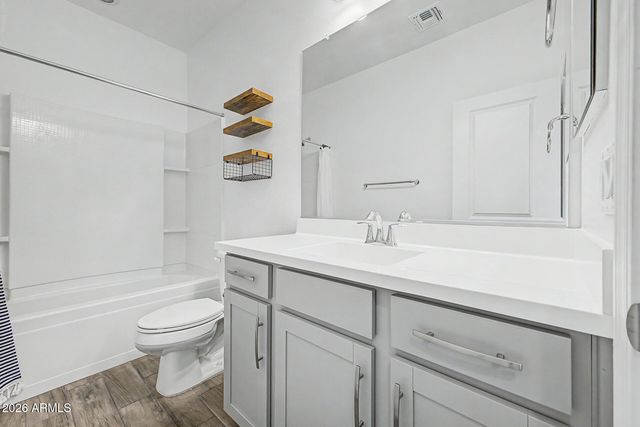17334 W WANDERING CREEK Road, Goodyear, AZ 85338