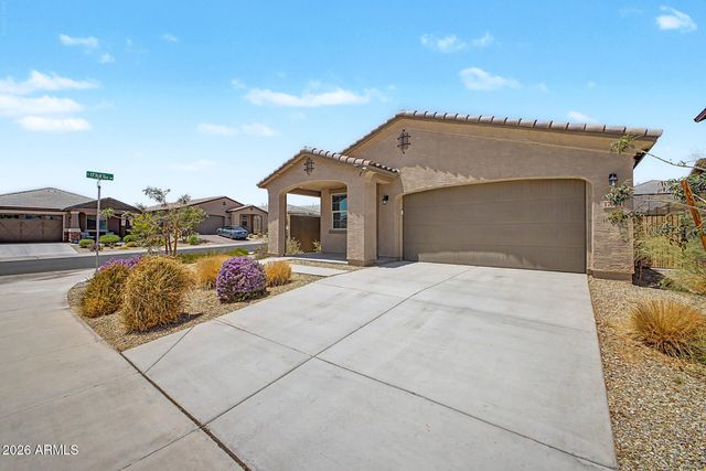17334 W WANDERING CREEK Road, Goodyear, AZ 85338