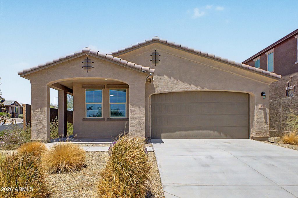 17334 W WANDERING CREEK Road, Goodyear, AZ 85338 — photo 5