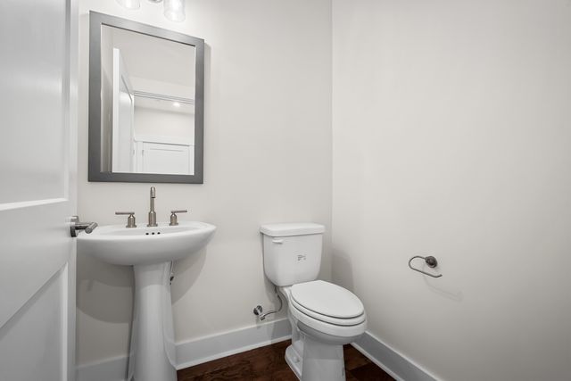 2056 Conductor Ln, Thompsons Station, TN 37179