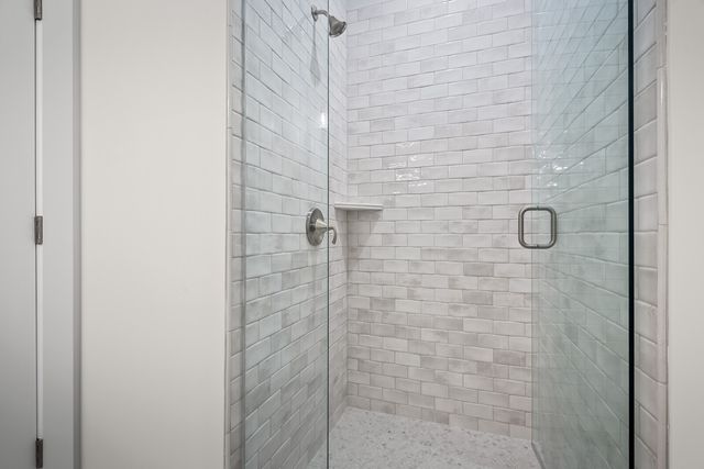 2056 Conductor Ln, Thompsons Station, TN 37179