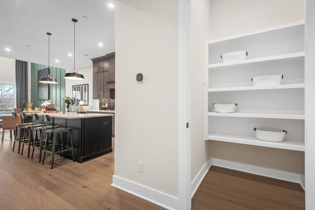 2056 Conductor Ln, Thompsons Station, TN 37179