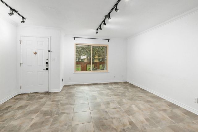 9534 Quail Village LN, Austin, TX 78758