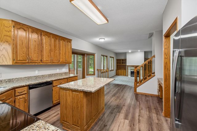 17123 Jonathan Court, Lakeville, MN 55044