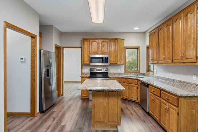 17123 Jonathan Court, Lakeville, MN 55044