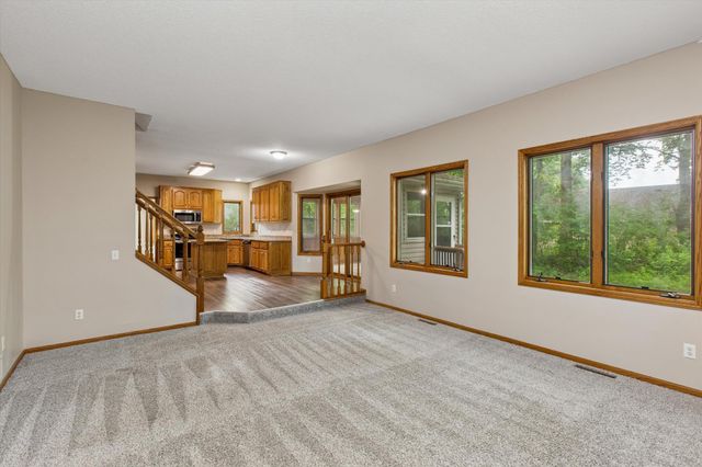 17123 Jonathan Court, Lakeville, MN 55044