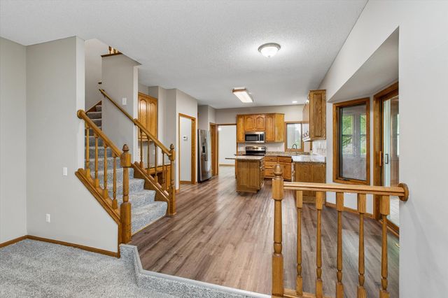 17123 Jonathan Court, Lakeville, MN 55044