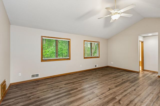 17123 Jonathan Court, Lakeville, MN 55044