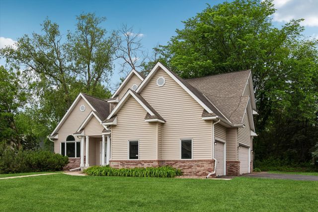 17123 Jonathan Court, Lakeville, MN 55044
