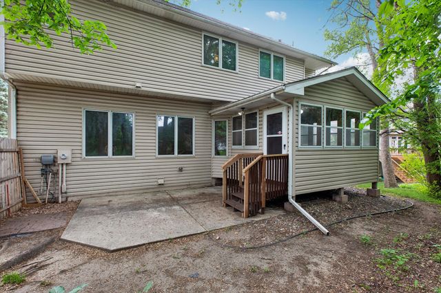 17123 Jonathan Court, Lakeville, MN 55044