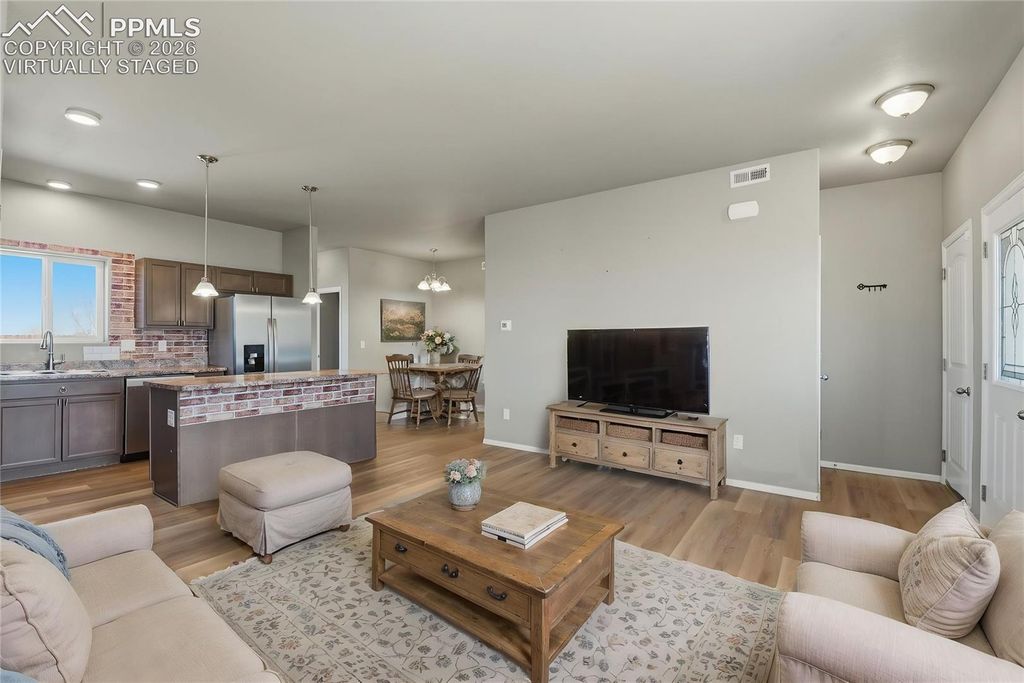 3506 Ptarmigan Lane, Pueblo, CO 81005 — photo 2