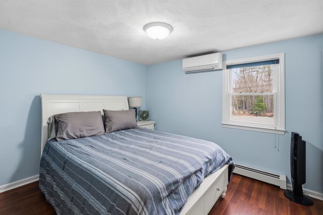 35 Shannon Road, Hampstead, NH 03841