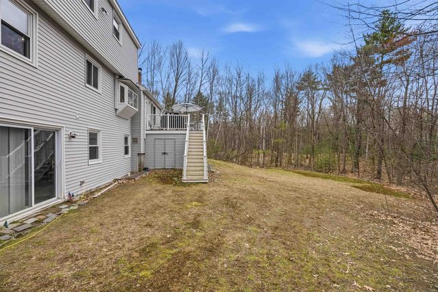 35 Shannon Road, Hampstead, NH 03841
