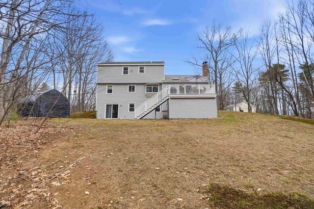 35 Shannon Road, Hampstead, NH 03841