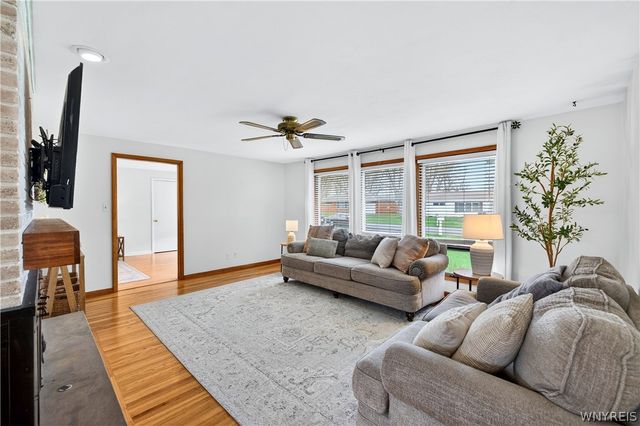 5315 Greenhurst Road, Clarence, NY 14221