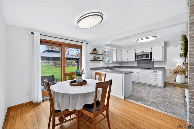 5315 Greenhurst Road, Clarence, NY 14221