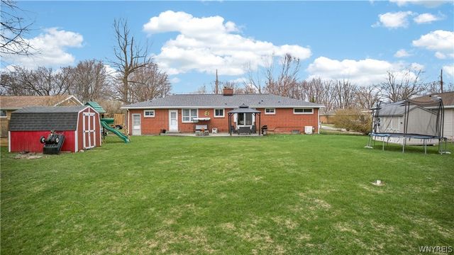 5315 Greenhurst Road, Clarence, NY 14221